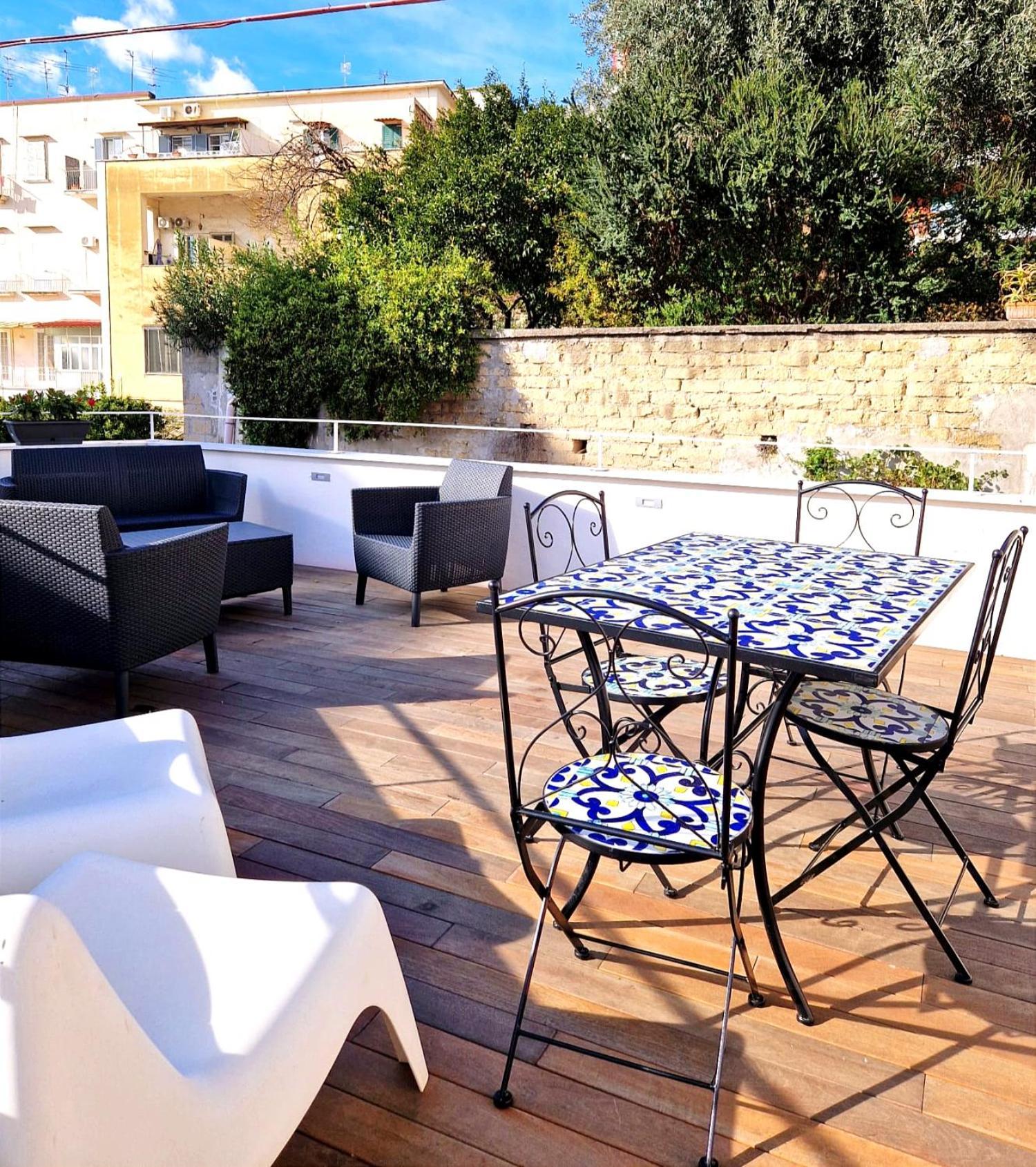 Domus Neapolis * Neapel