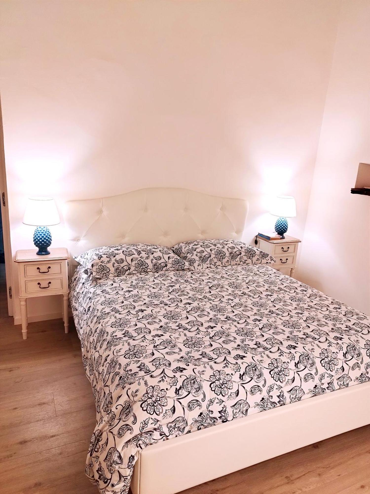 Apartment Domus Neapolis *